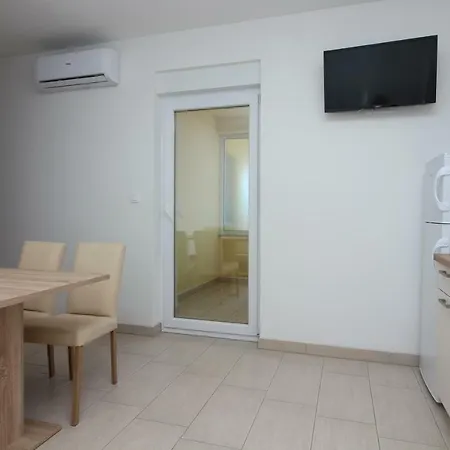 Apartmani Nejasmic Primosten Exterior photo