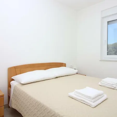 Apartmani Nejasmic Primosten Exterior photo