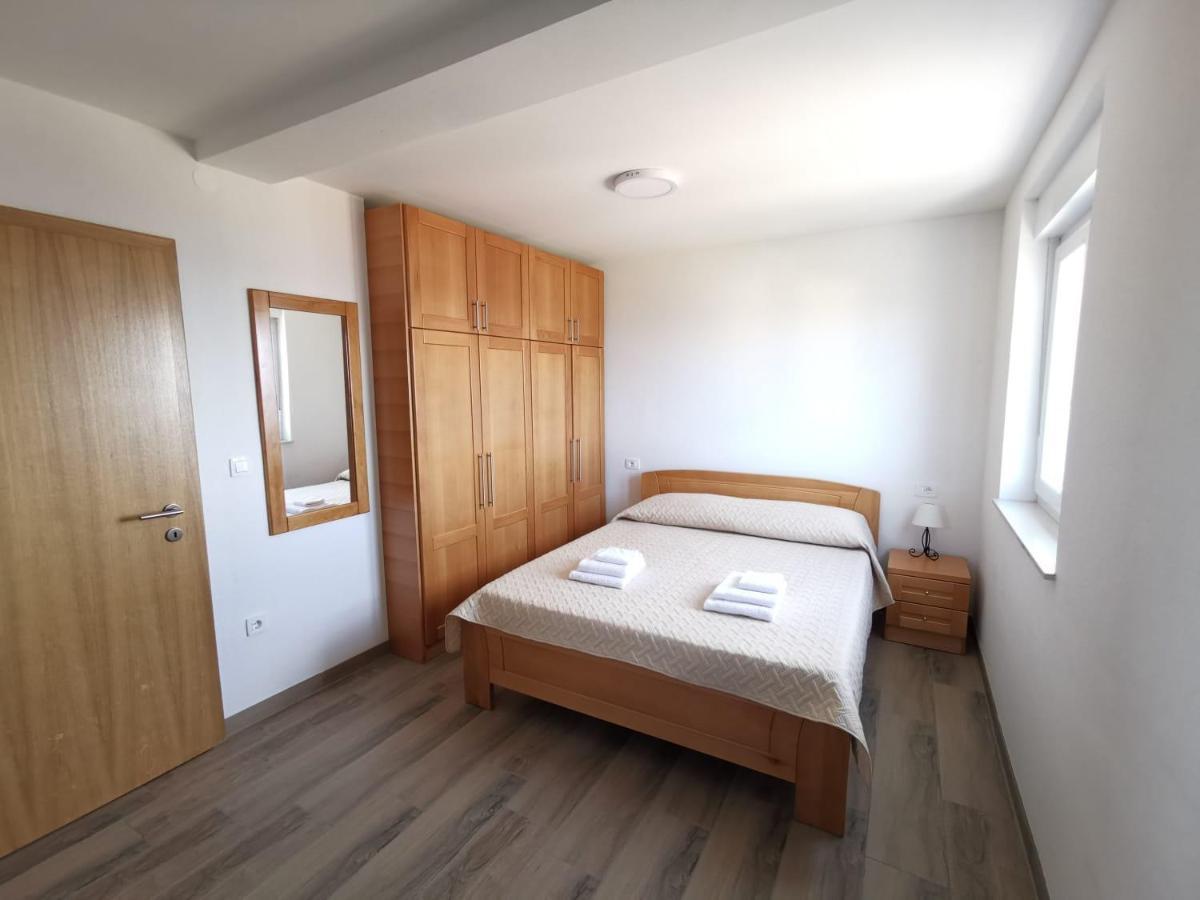 Nejasmic Apartment *