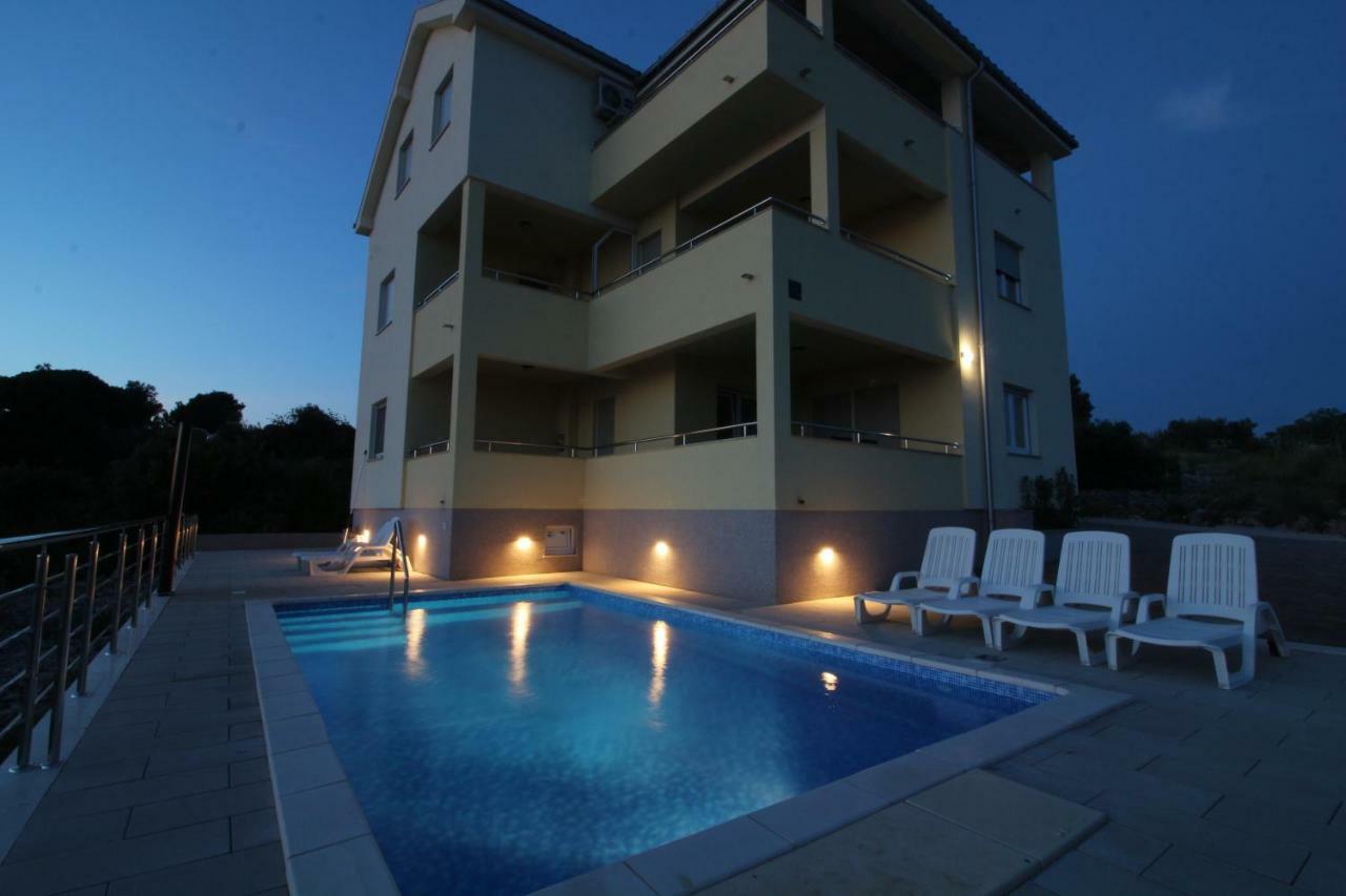 Nejasmic Apartment *